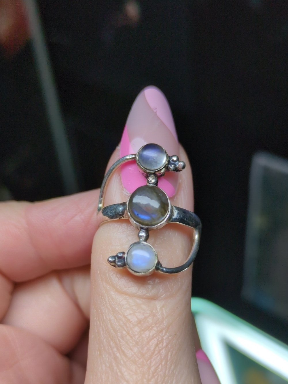 Sterling Silver Moonstone Triple-Station Ring in Iridescent Labradorite